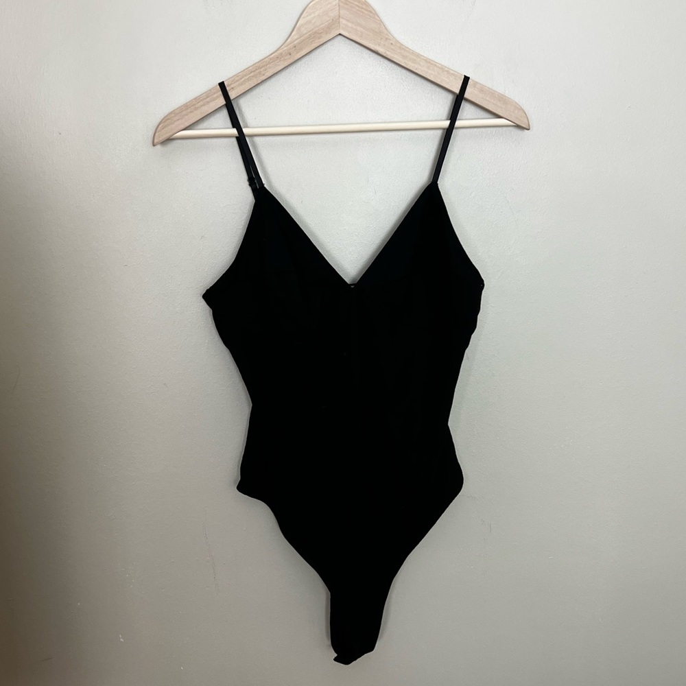 Reformation • Black Emmett Bodysuit - Picture 3 of 11